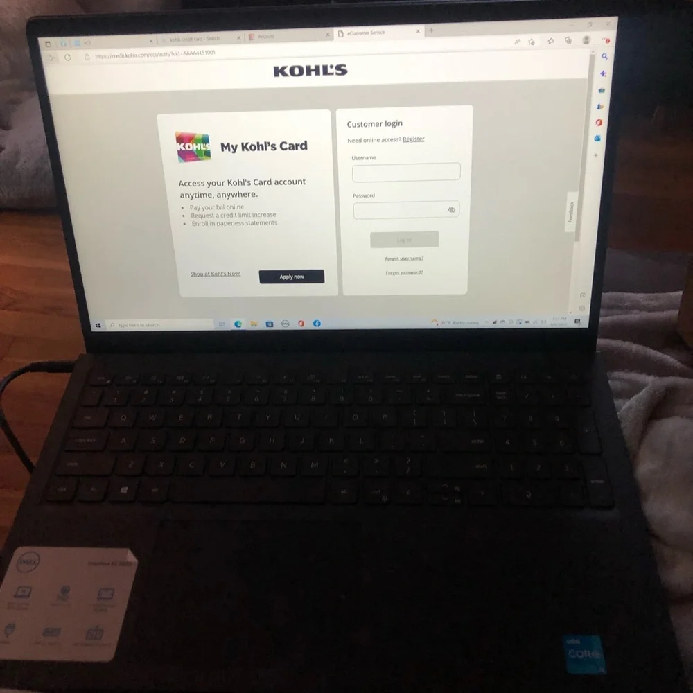 Dell Inspiron 15. 3000. Model 3511. 15.6 laptop